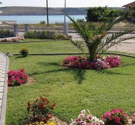 With Parking Spaces Ljubac, Zadar - 6244 *