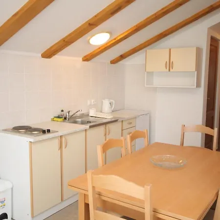 With Parking Spaces Ljubac, Zadar - 6244 *