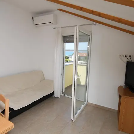 Apartment With A Parking Space Ljubac, Zadar - 6244